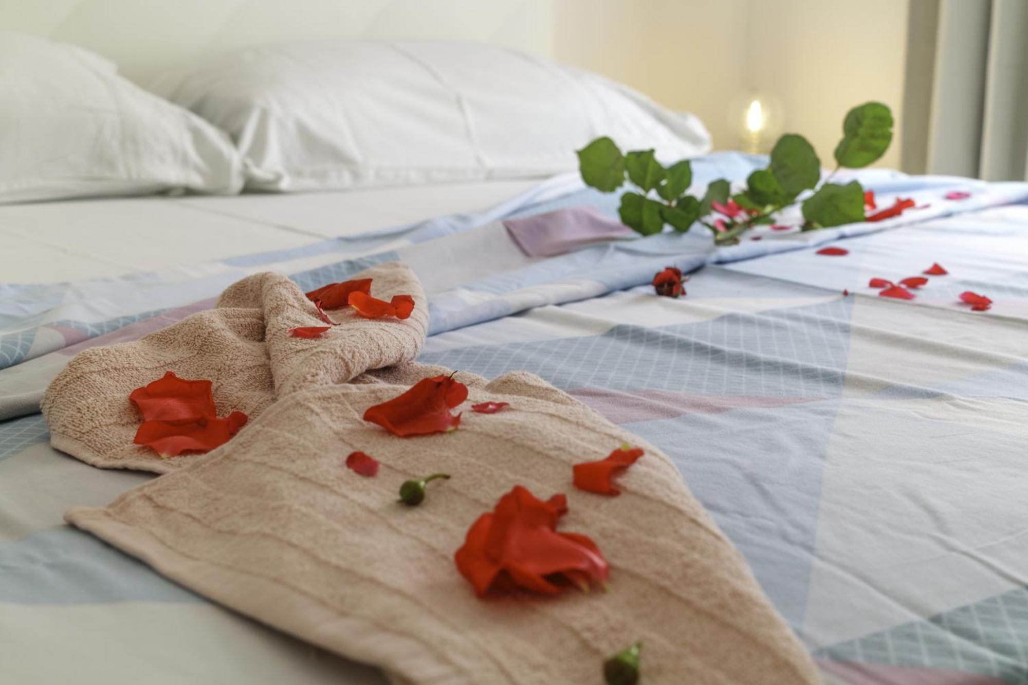 Charming House On The Beach And Deluxe Apartment Pula Oda fotoğraf