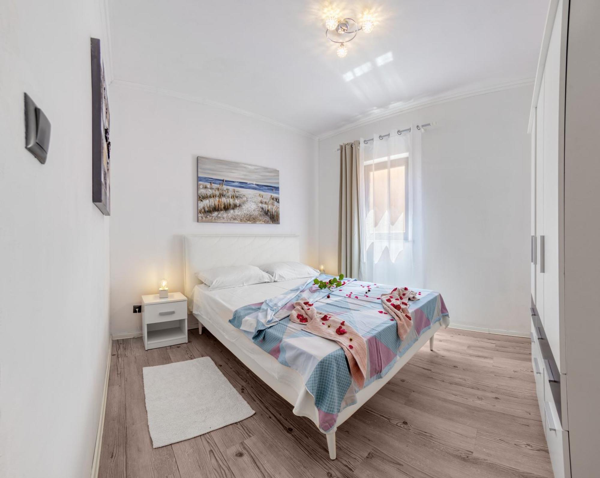 Charming House On The Beach And Deluxe Apartment Pula Oda fotoğraf
