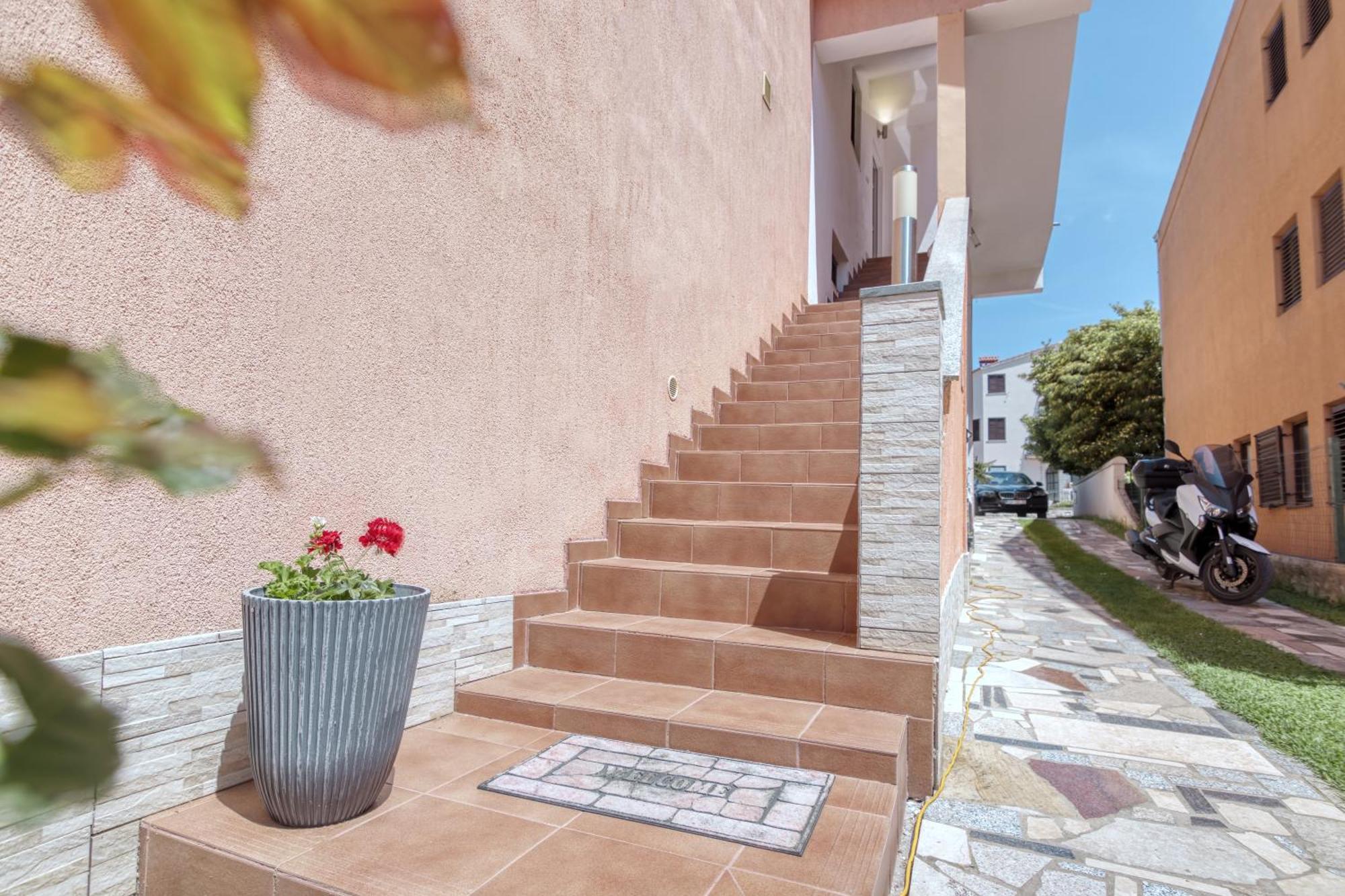 Charming House On The Beach And Deluxe Apartment Pula Oda fotoğraf